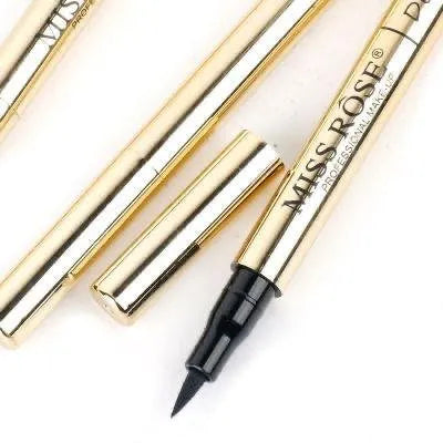 Miss Rose Delineador Marker eyeliner