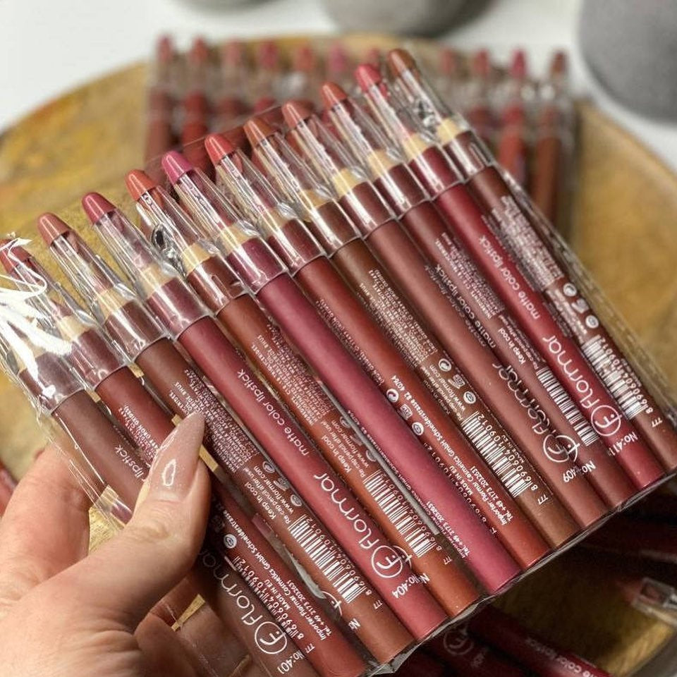 Lipstick Pencils Set